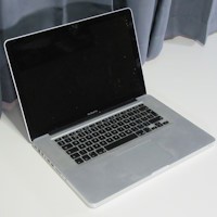 Laptop-Mac Angle