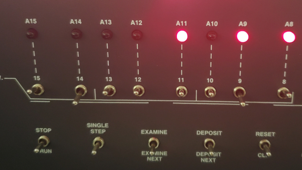 Front panel when running an address loop read from high switches